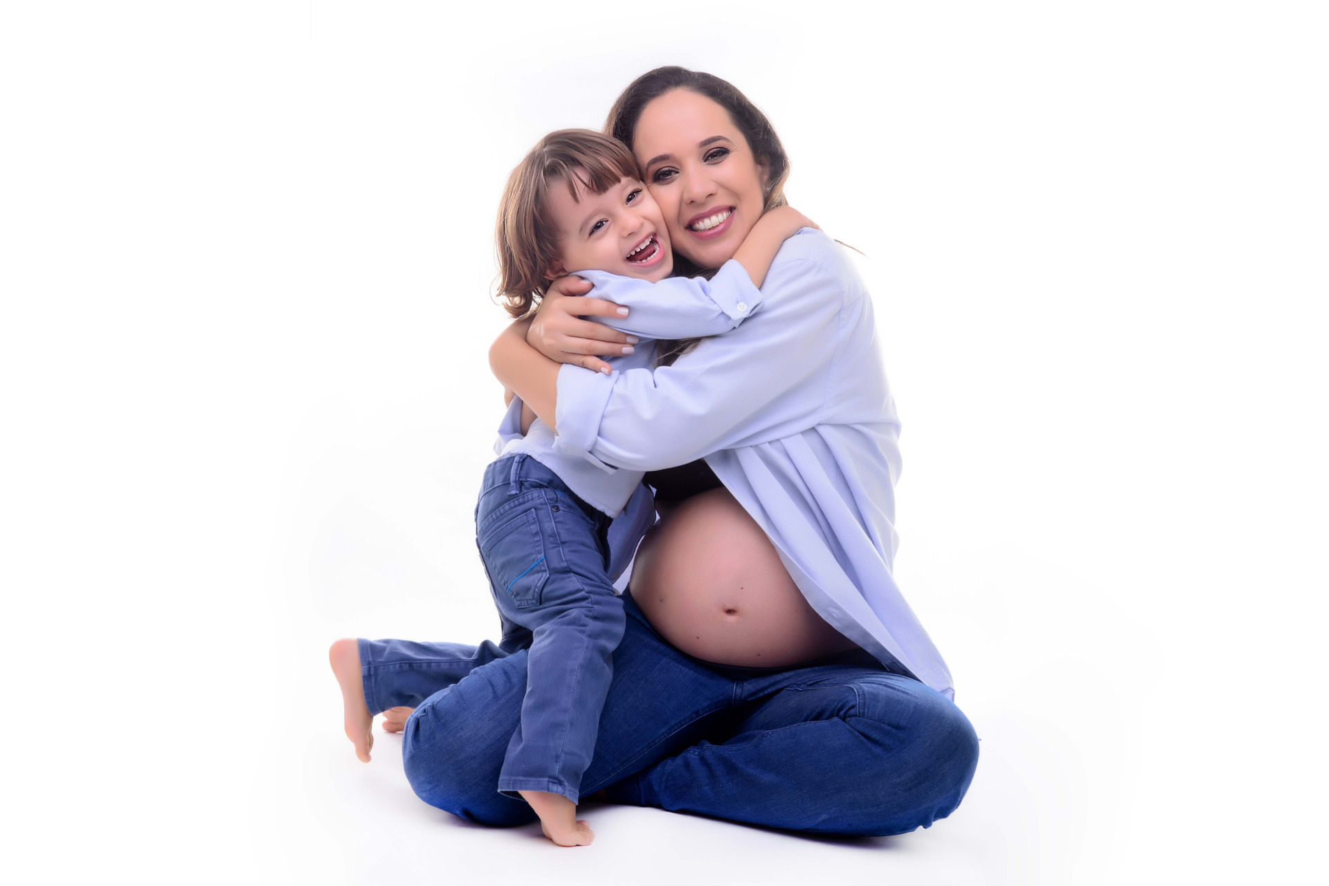gestante estudio, ensaio gestante, gentante preto e branco, foto de gestante, gestante lingerie, gestante camisola, foto de gestante, foto gestação, ensaio mãe e filho, irmão mais velho