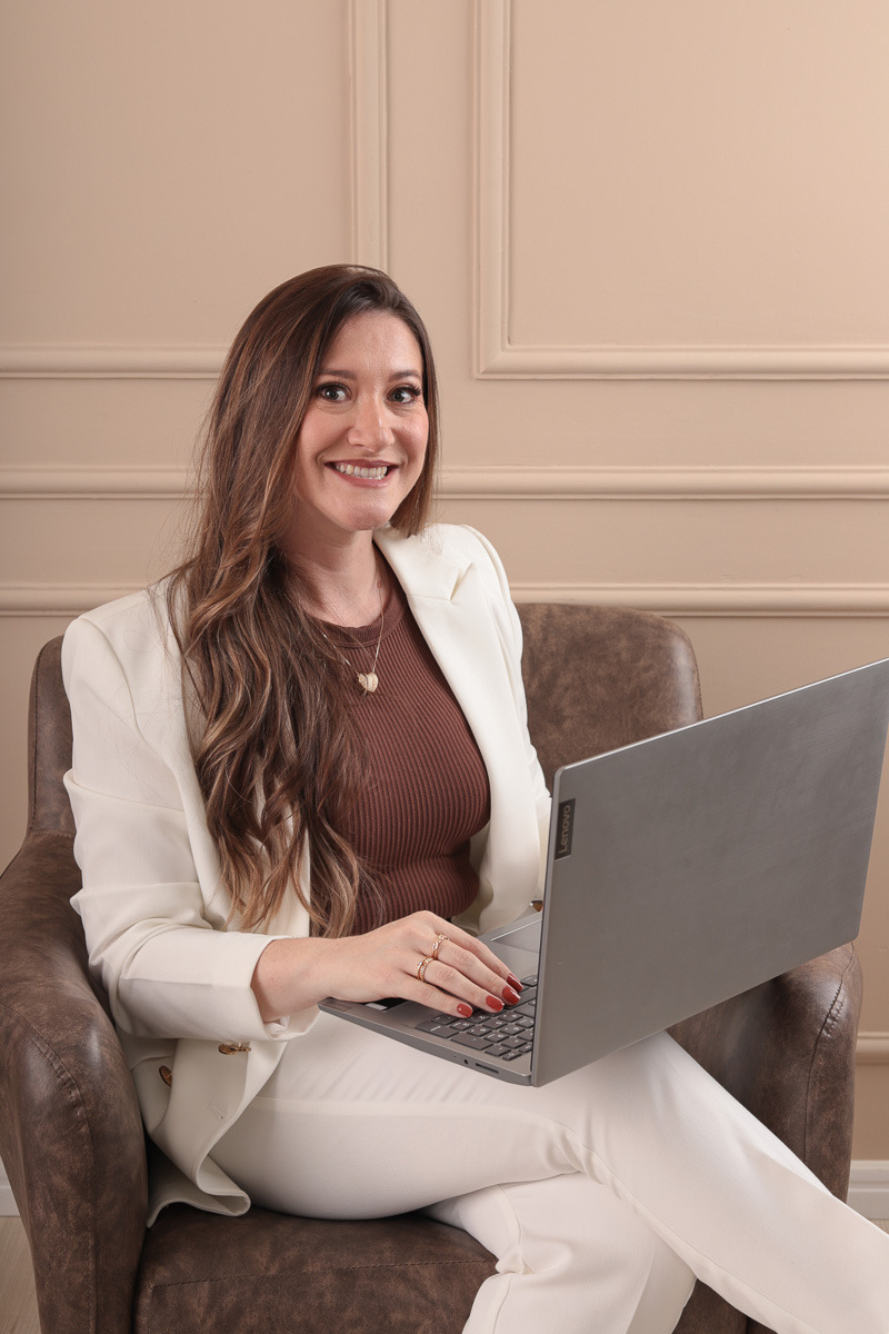 Retrato profissional para transição de carreira Advogada Camila Dias