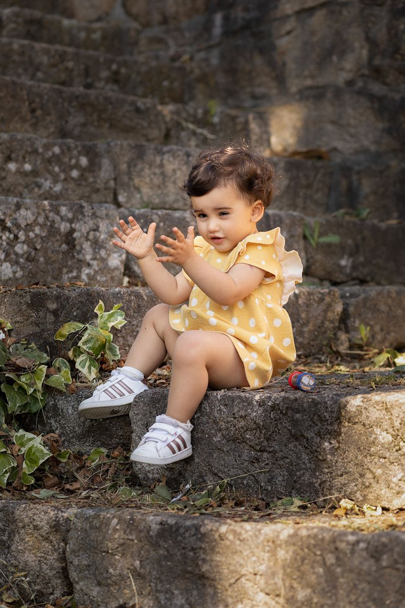 brincadeira nas escadas