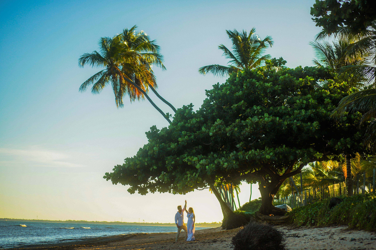 Fotógrafo de casamento na Bahia, casamento intimista Praia do Forte-BA.