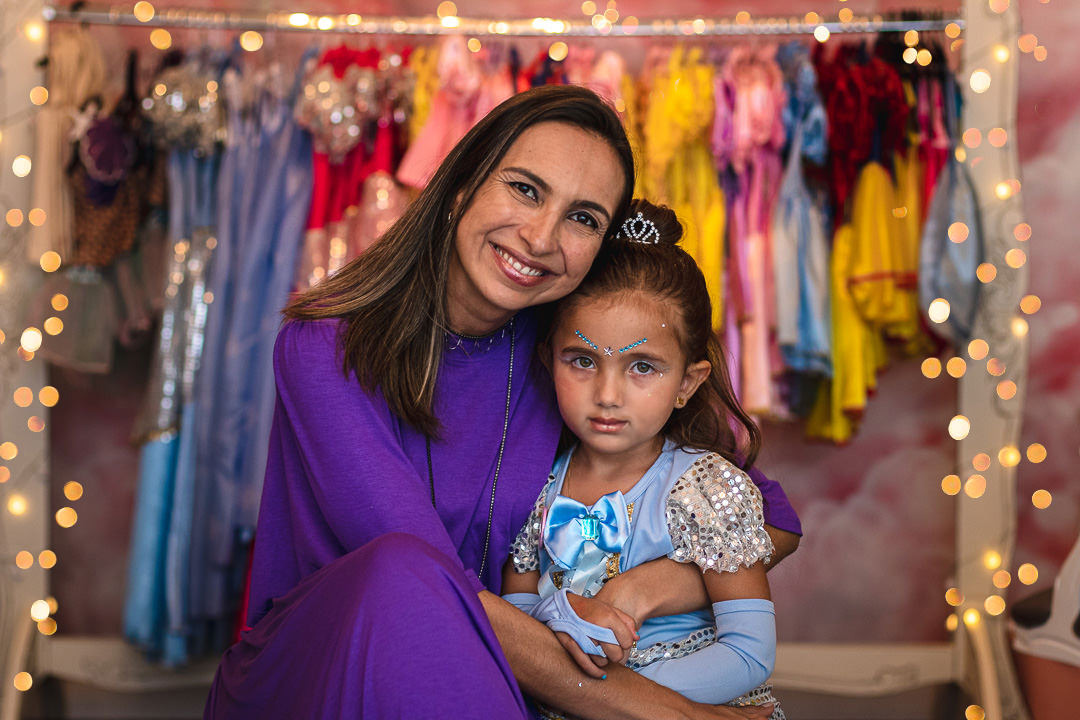 Para comemorar aniversário de 7 anos, menina faz 'spa day' para convidadas e viraliza na web, Mato Grosso do Sul