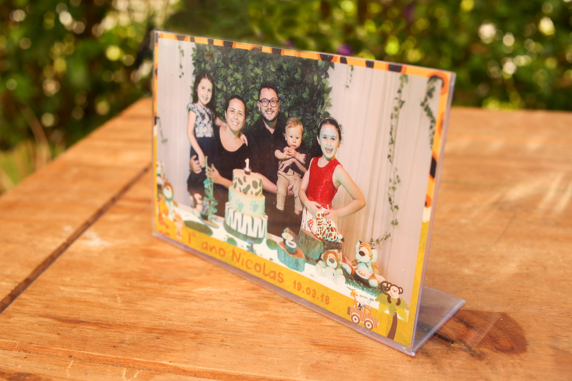 foto impressa, instax, revelação na hora, totem de fotos, cabine fotográfica, totem fotográfico, cabine de fotos, porto alegre, rodrigo bestetti fotografia, hashprint, hashtag, impressão por hashtag, polaroid, polafoto, impressão de fotos na festa, formatura, casamento, 15 anos, aniversário infantil, fotografia