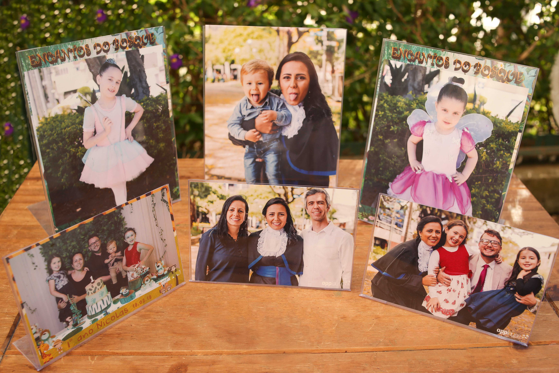 foto impressa, instax, revelação na hora, totem de fotos, cabine fotográfica, totem fotográfico, cabine de fotos, porto alegre, rodrigo bestetti fotografia, hashprint, hashtag, impressão por hashtag, polaroid, polafoto, impressão de fotos na festa, formatura, casamento, 15 anos, aniversário infantil, fotografia