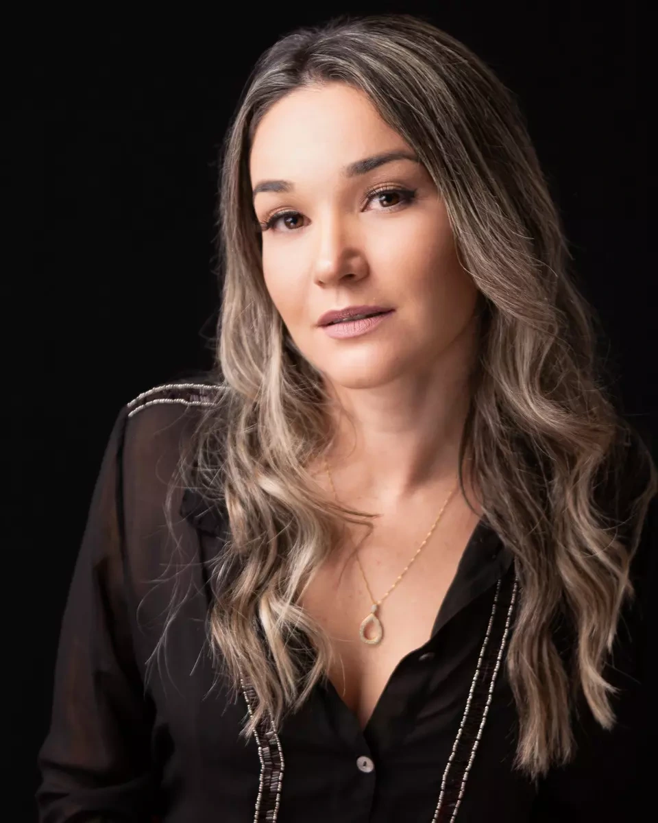 Retrato corporativo feminino