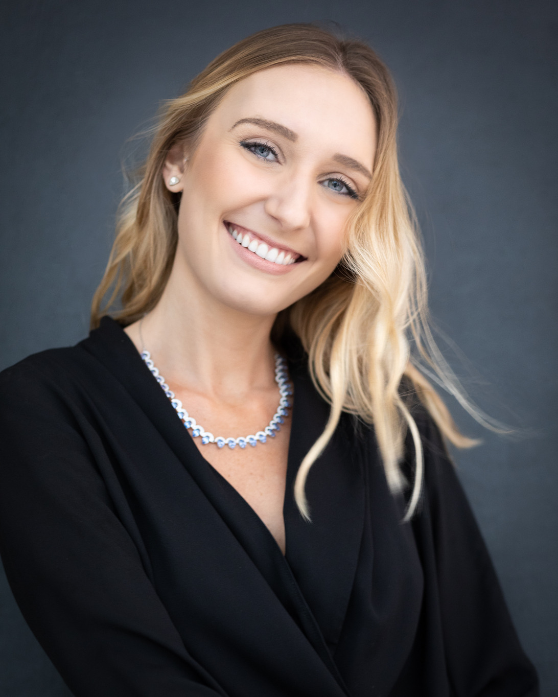 Retrato corporativo feminino