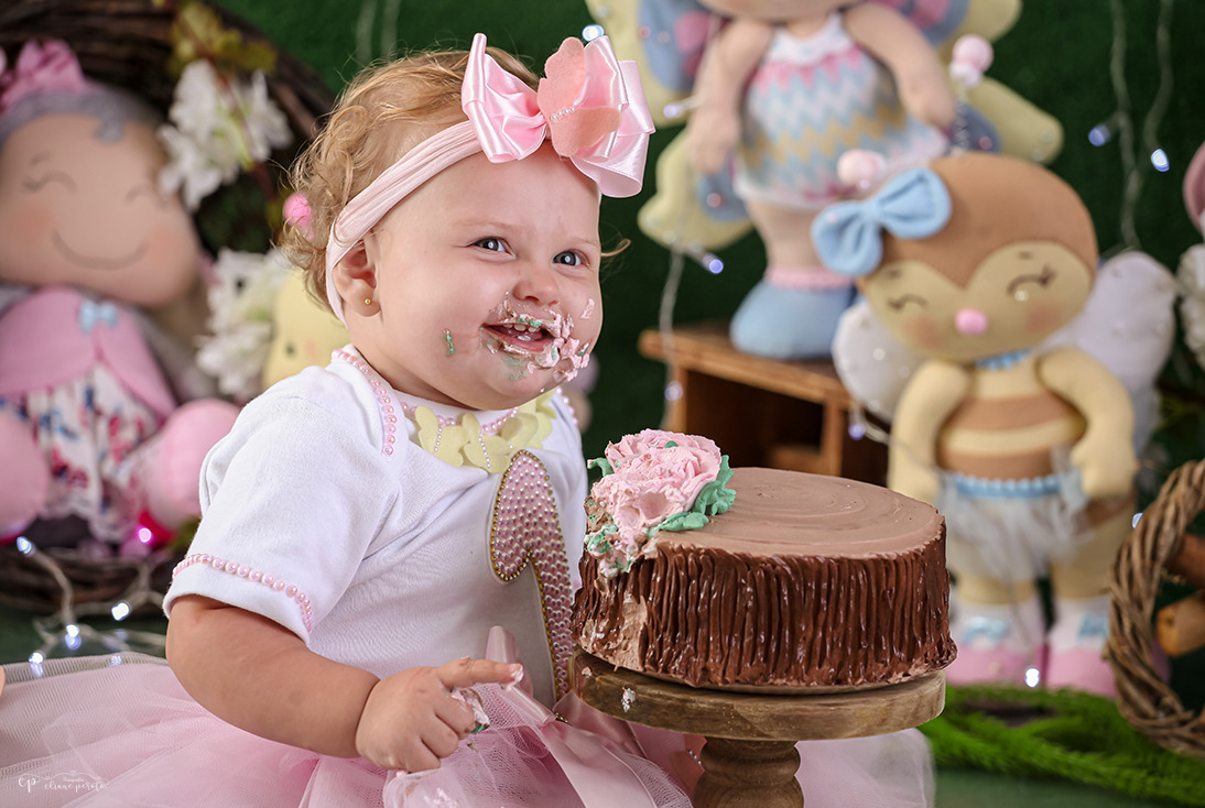 Ensaio Laís - smash the cake - Sorrindo