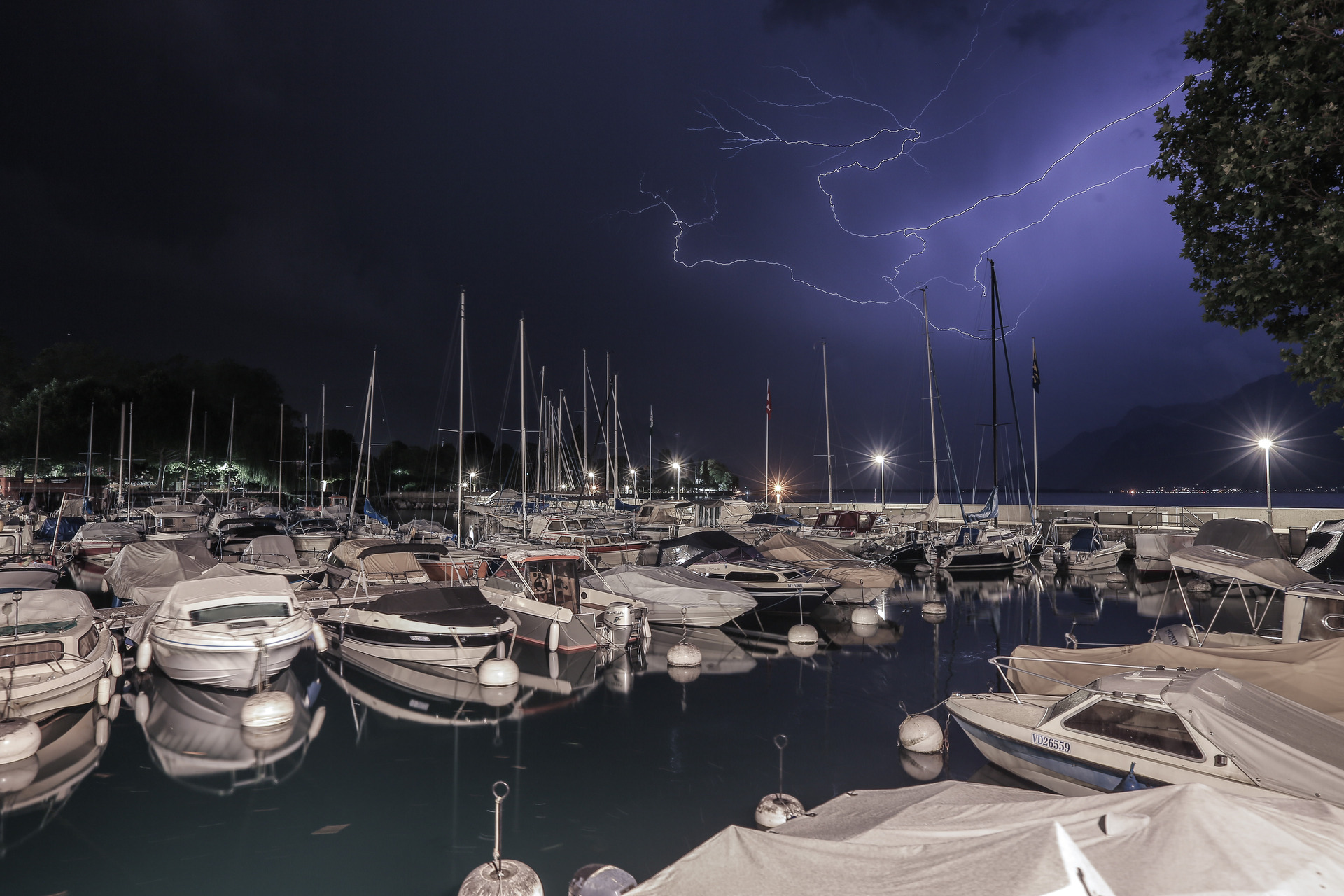 vevey, suisse, chaplin, suica, nestle, max brito fotografo, fotografia, fotografo de joao pessoa, europa, fine art , chaplin