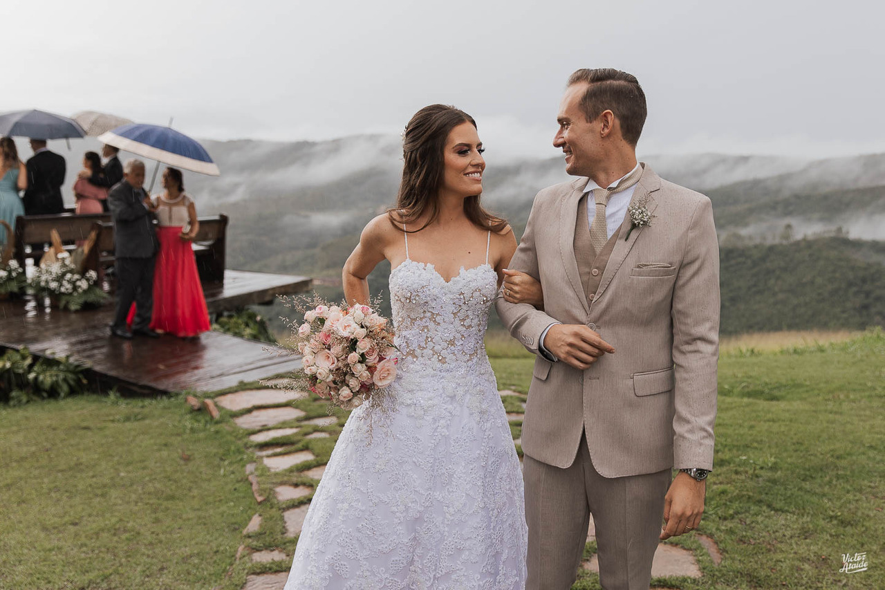 belo horizonte, casamento com chuva, casamento em ouro preto, cidade histórica, destination wedding, fotografia, fotógrafo, fotógrafo de casamento, ouro preto, pedro leopoldo, verde flor decoração, victor ataide, vila relicário