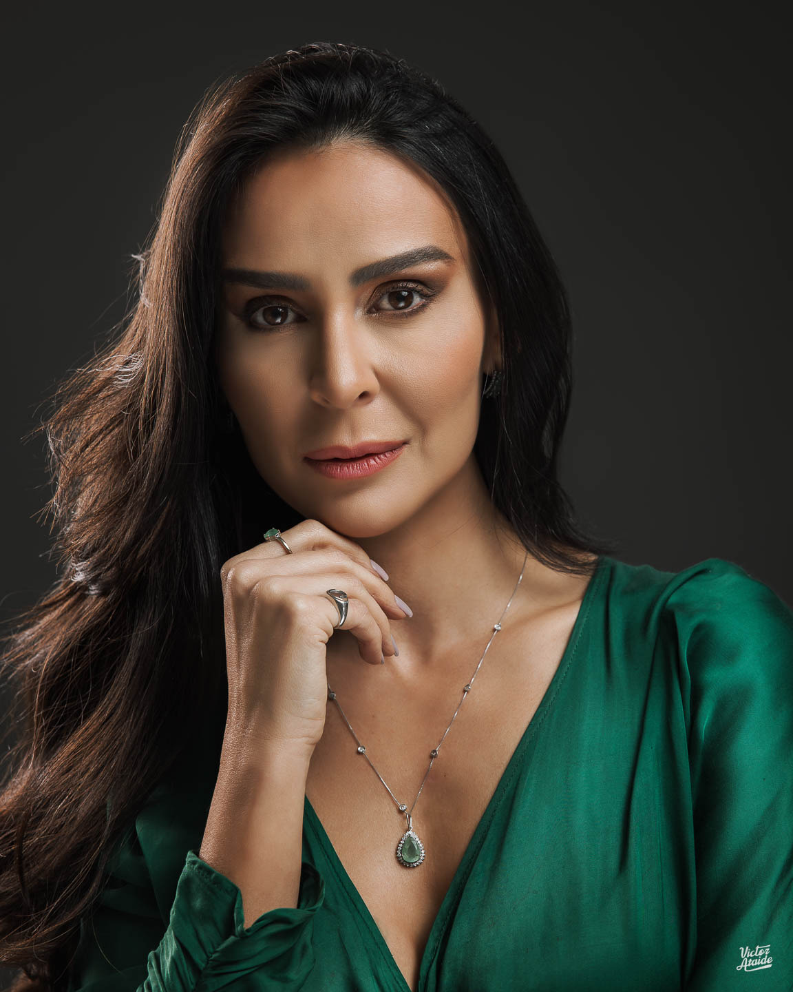 belo horizonte, foto de perfil, fotografia, fotógrafo, fotógrafo de retrato, pedro leopoldo, portrait, retrato profissional, victor ataide, flores, paisagista, retrato paisagista, arquiteta paisagista