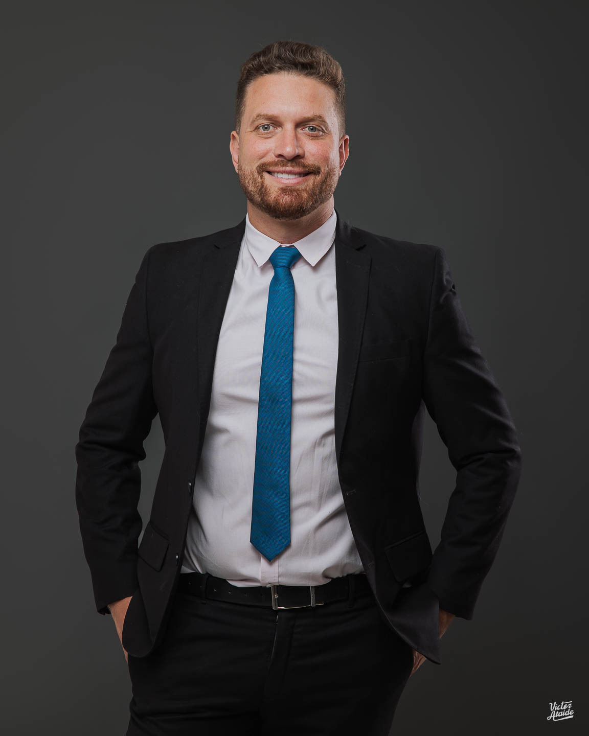 belo horizonte, foto de perfil, fotografia, fotógrafo, fotógrafo de retrato, pedro leopoldo, portrait, retrato profissional, victor ataide, flores, paisagista, retrato paisagista, arquiteta paisagista