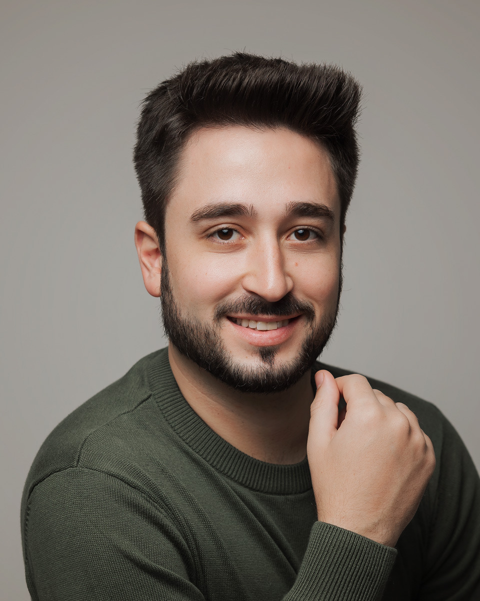 belo horizonte, foto de perfil, fotografia, fotógrafo, fotógrafo de retrato, pedro leopoldo, portrait, retrato profissional, victor ataide, flores, paisagista, retrato paisagista, arquiteta paisagista