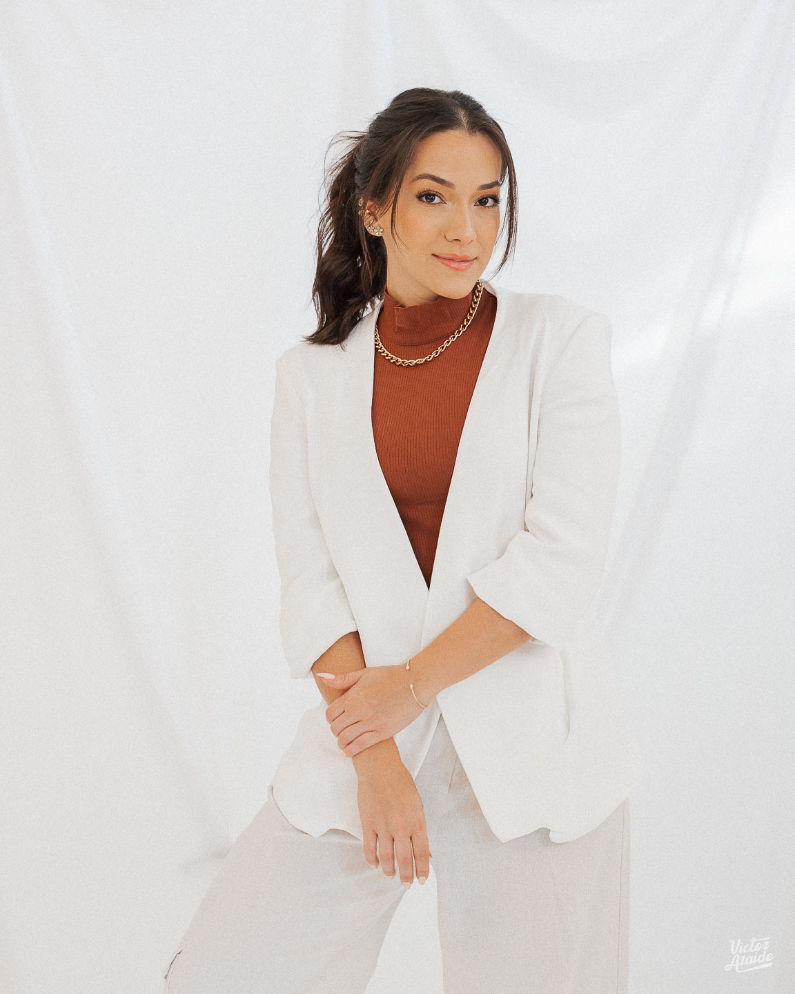 belo horizonte, foto de perfil, fotografia, fotógrafo, fotógrafo de retrato, pedro leopoldo, portrait, retrato profissional, victor ataide, flores, paisagista, retrato paisagista, arquiteta paisagista