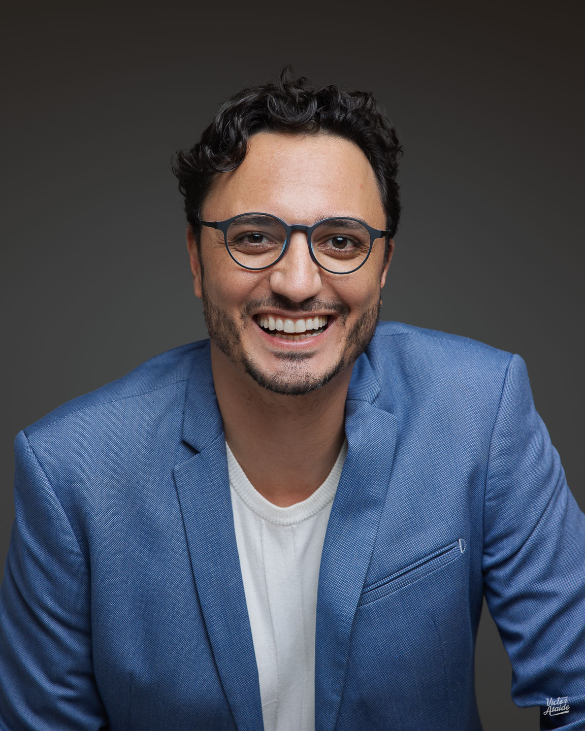 belo horizonte, foto de perfil, fotografia, fotografia corporativa em belo horizonte, fotógrafo, fotógrafo de retrato, pedro leopoldo, retrato profissional, retrato profissional bh, victor ataide