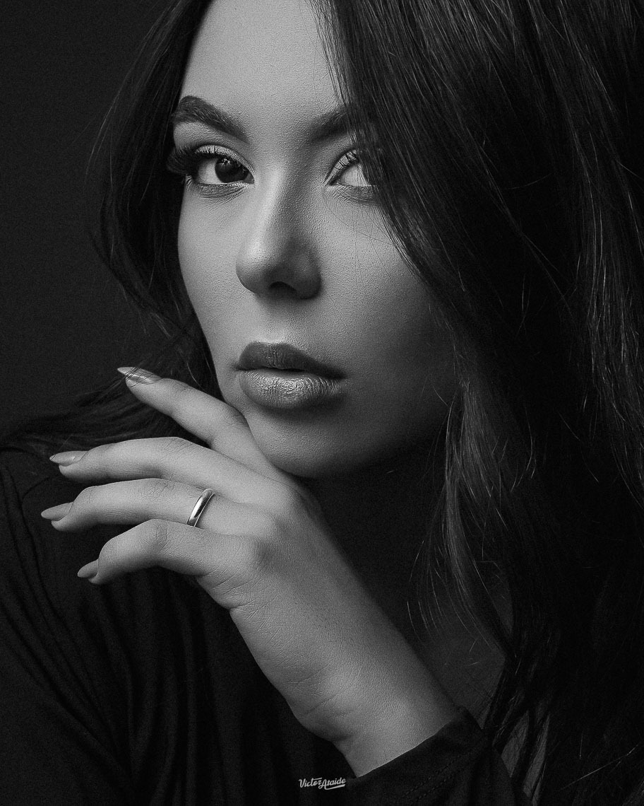 belo horizonte, estúdio de fotografia, estúdio em BH, estúdio fotográfico, foto de perfi, foto para linkedin, fotógrago victor ataide, modelo, modelo fotográfica, mulher, pedro leopoldo, retrato, retrato profissional, retrato profissional bh, victor ataide