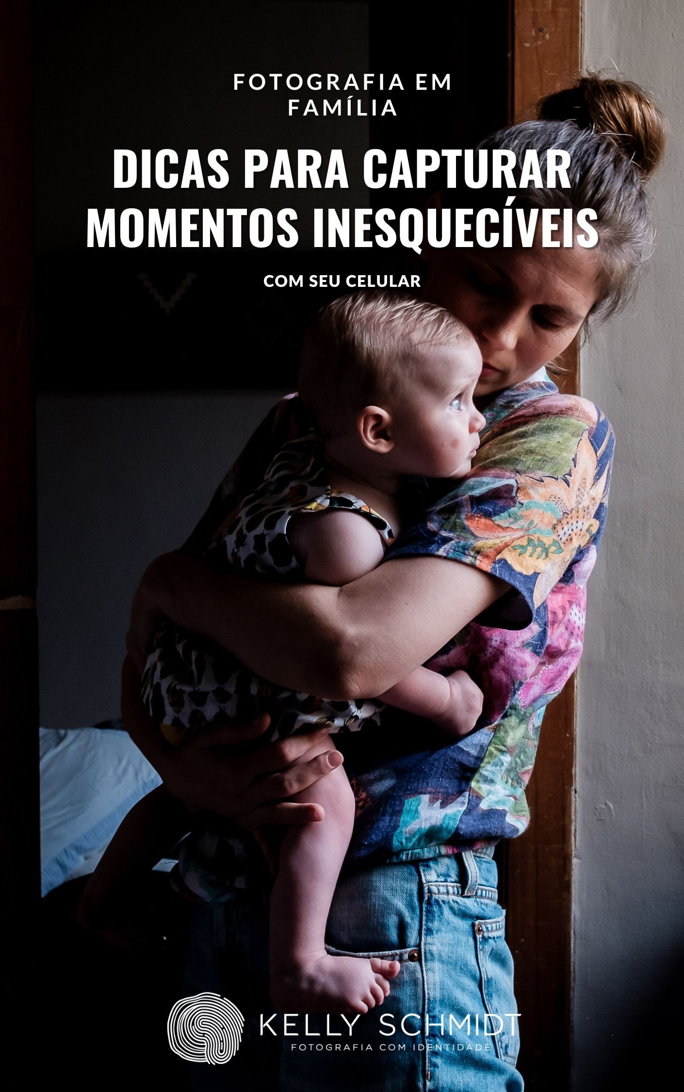 capa do livro uma mãe com sua filha no colo sob a luz indireta lateral de uma janela