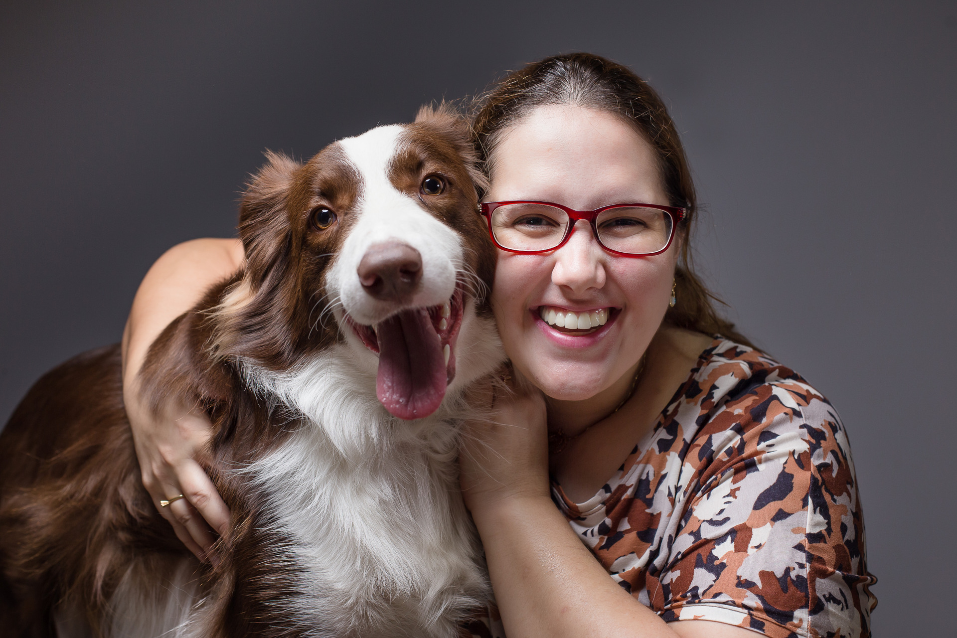 border colie e mae de pet em ensaio no estudio de fotografia pet