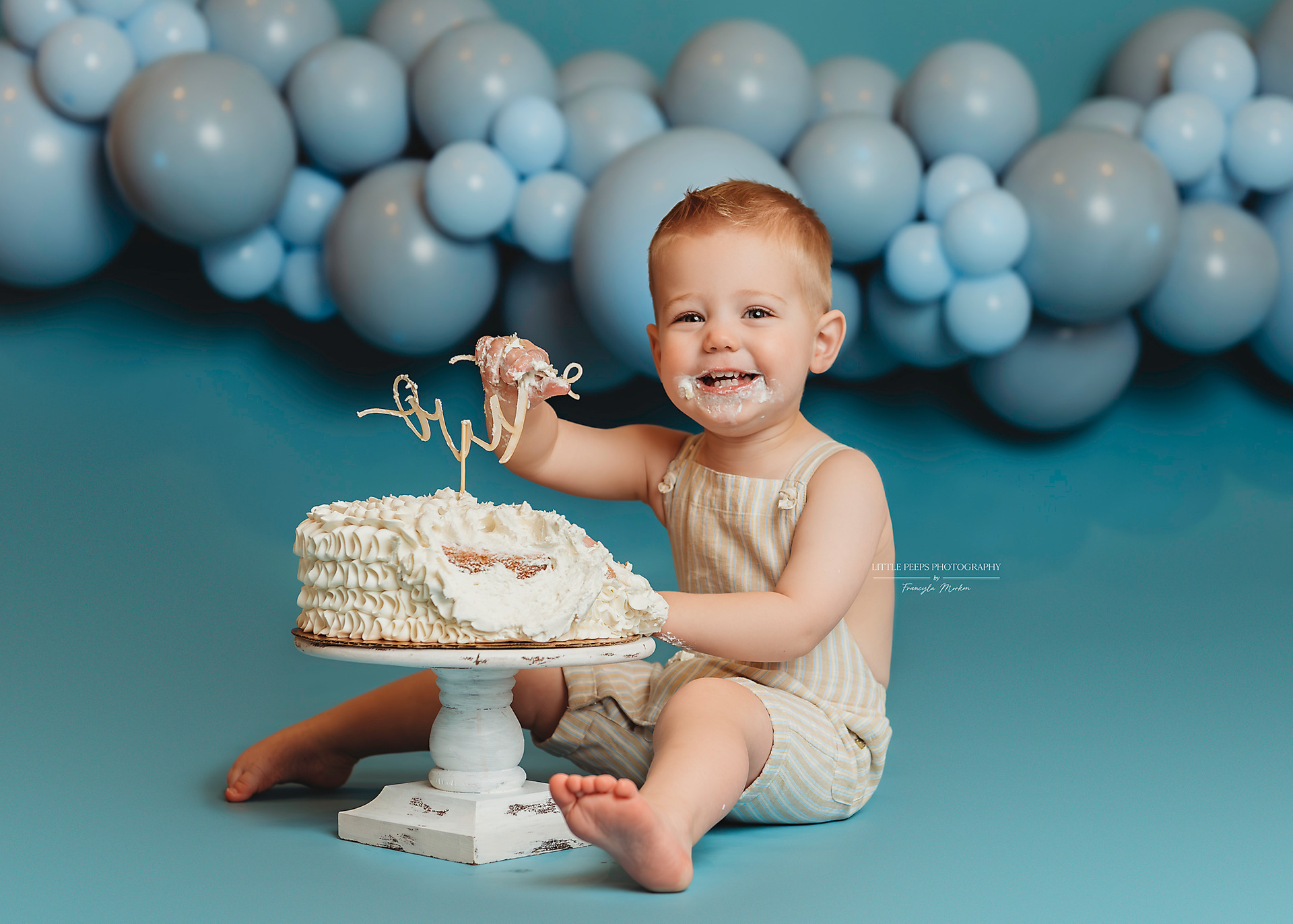 cake smash photographer Houston, cake smash photography near me, baby birthday photoshoot Katy TX