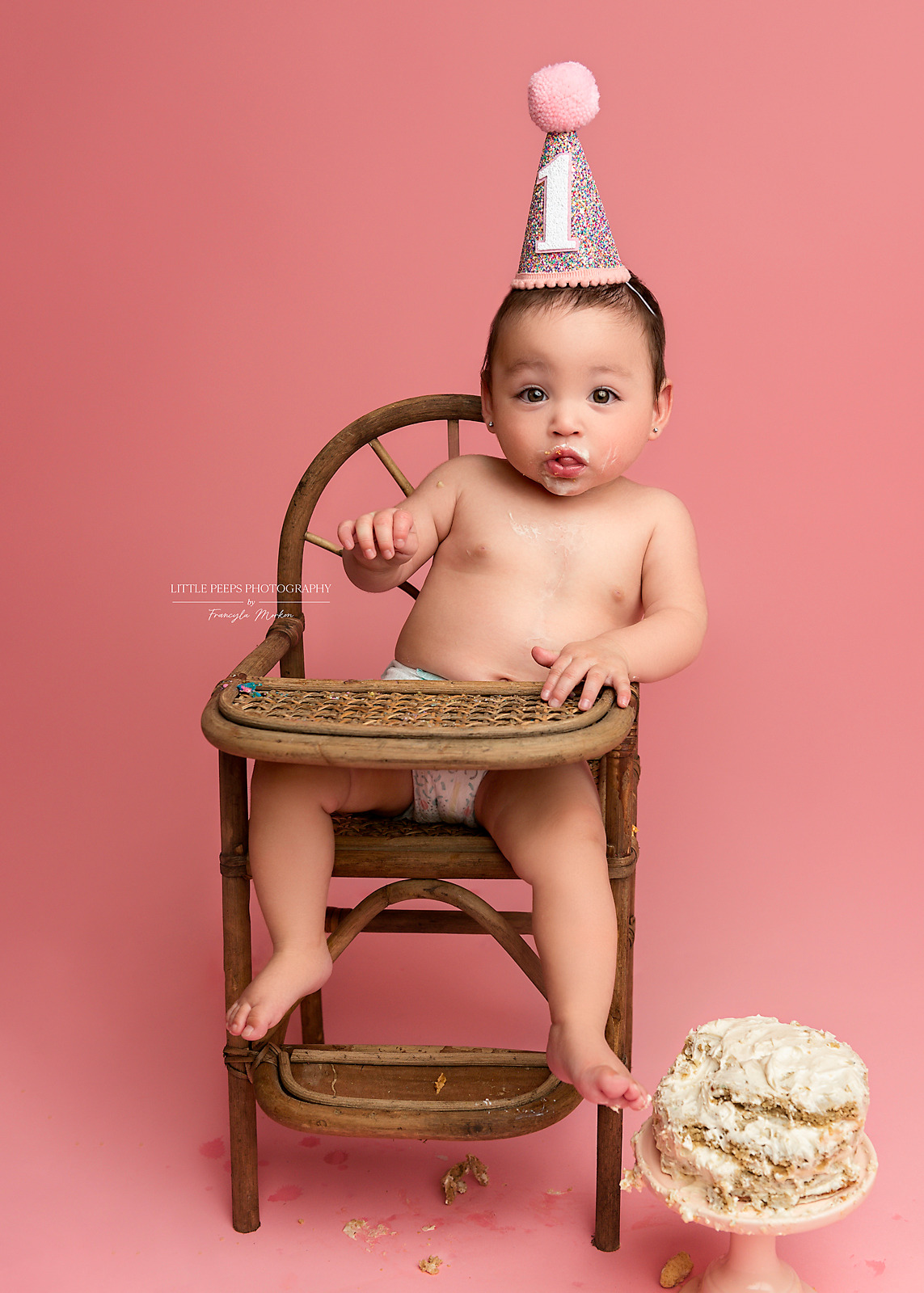 cake smash photographer Houston, cake smash photography near me, baby birthday photoshoot Katy TX