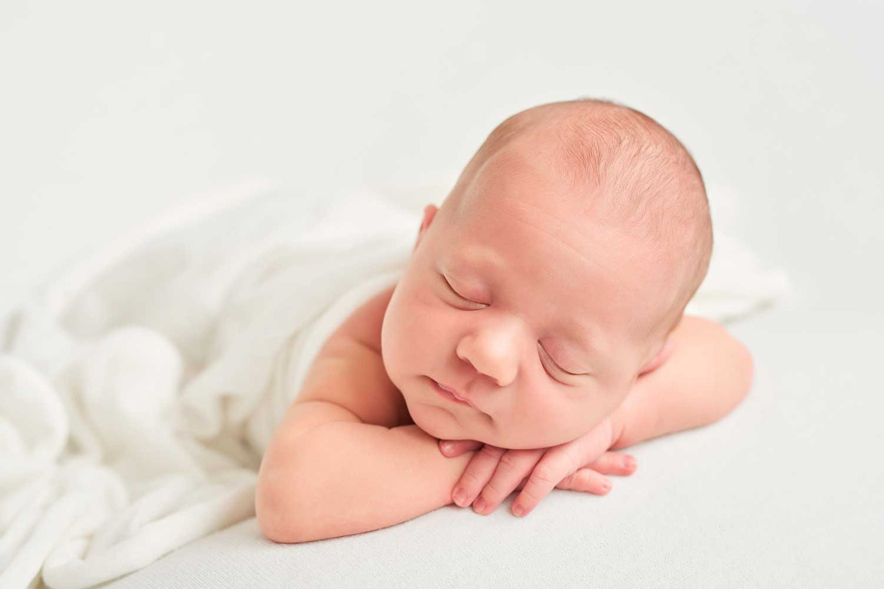 Ensaio fotográfico recém-nasciido Marques Studio