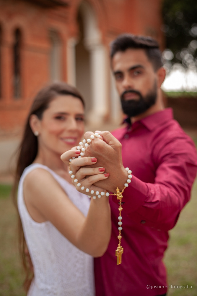 Ensaio Pré-Casamento Jéssyca e Alex na Igreja do Gonzaga josue reis fotografo em promissao