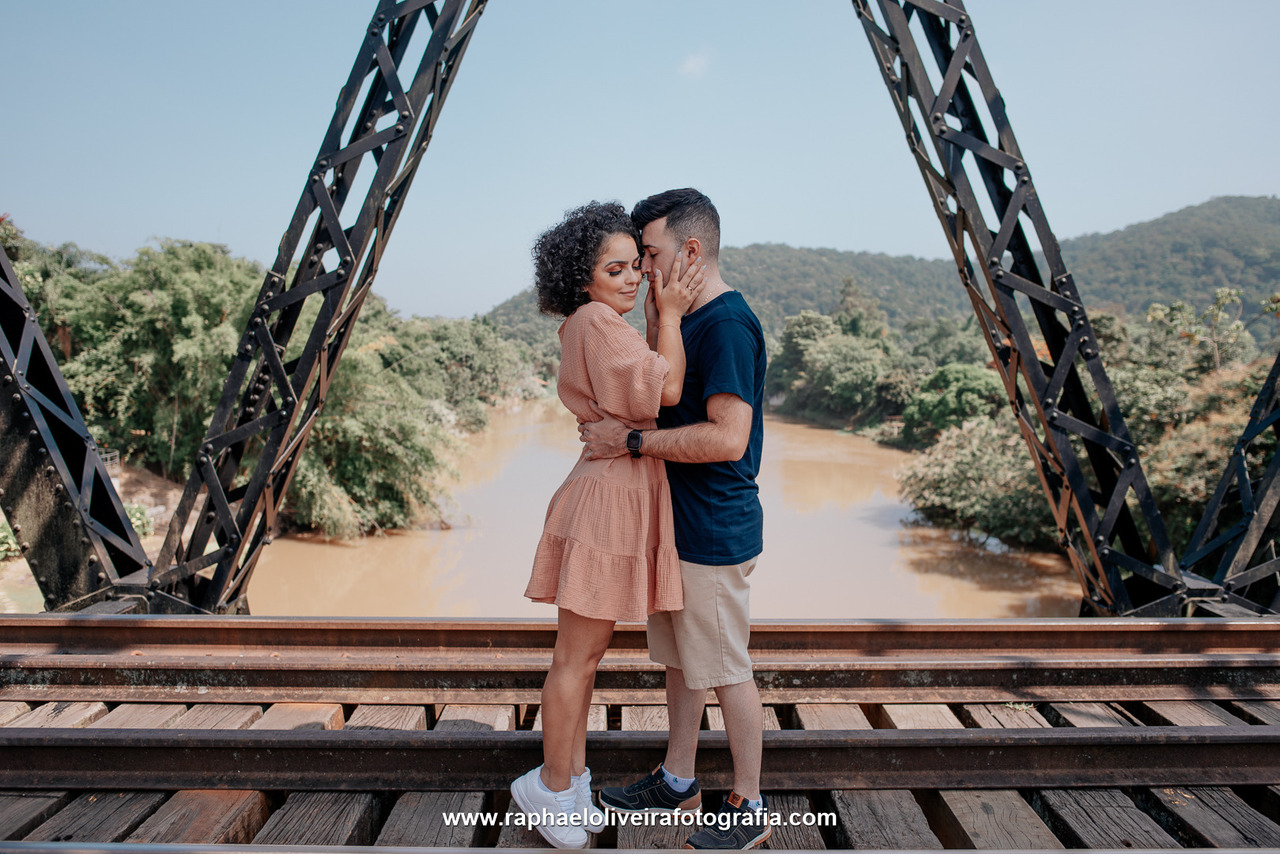 Ensaio pre-casamento em guararema, fotografado por Raphael oliveira Fotografia.