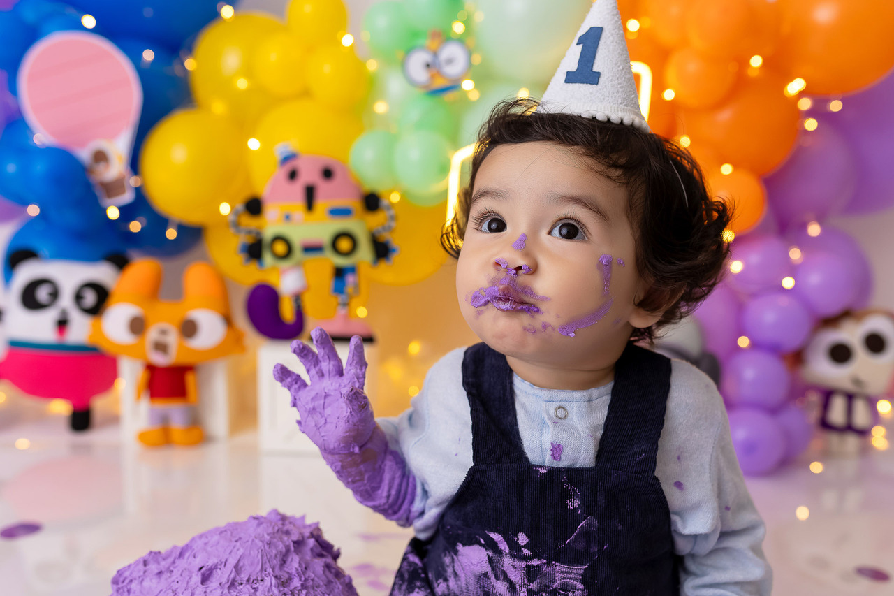 Felipe no ensaio Smashe the Cake - Tema: lingokids - Estúdio On Click Fotografia - Caraguatatuba