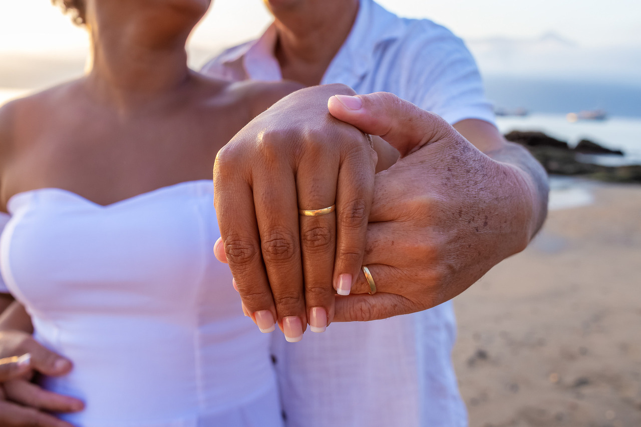 Ensaio wedding na praia - Foto pré-casamento em São Sebastião