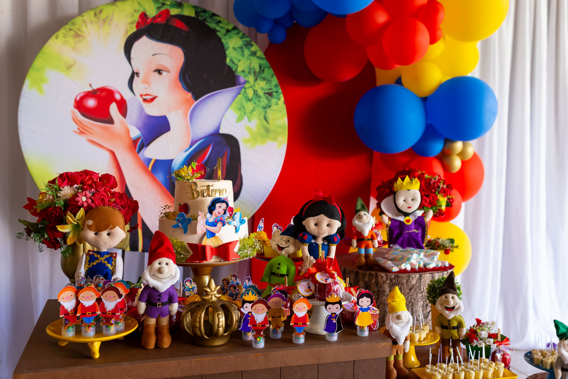 Fotógrafo de Aniversário em Caraguatatuba - Aniversário da Betina - 1 aninho