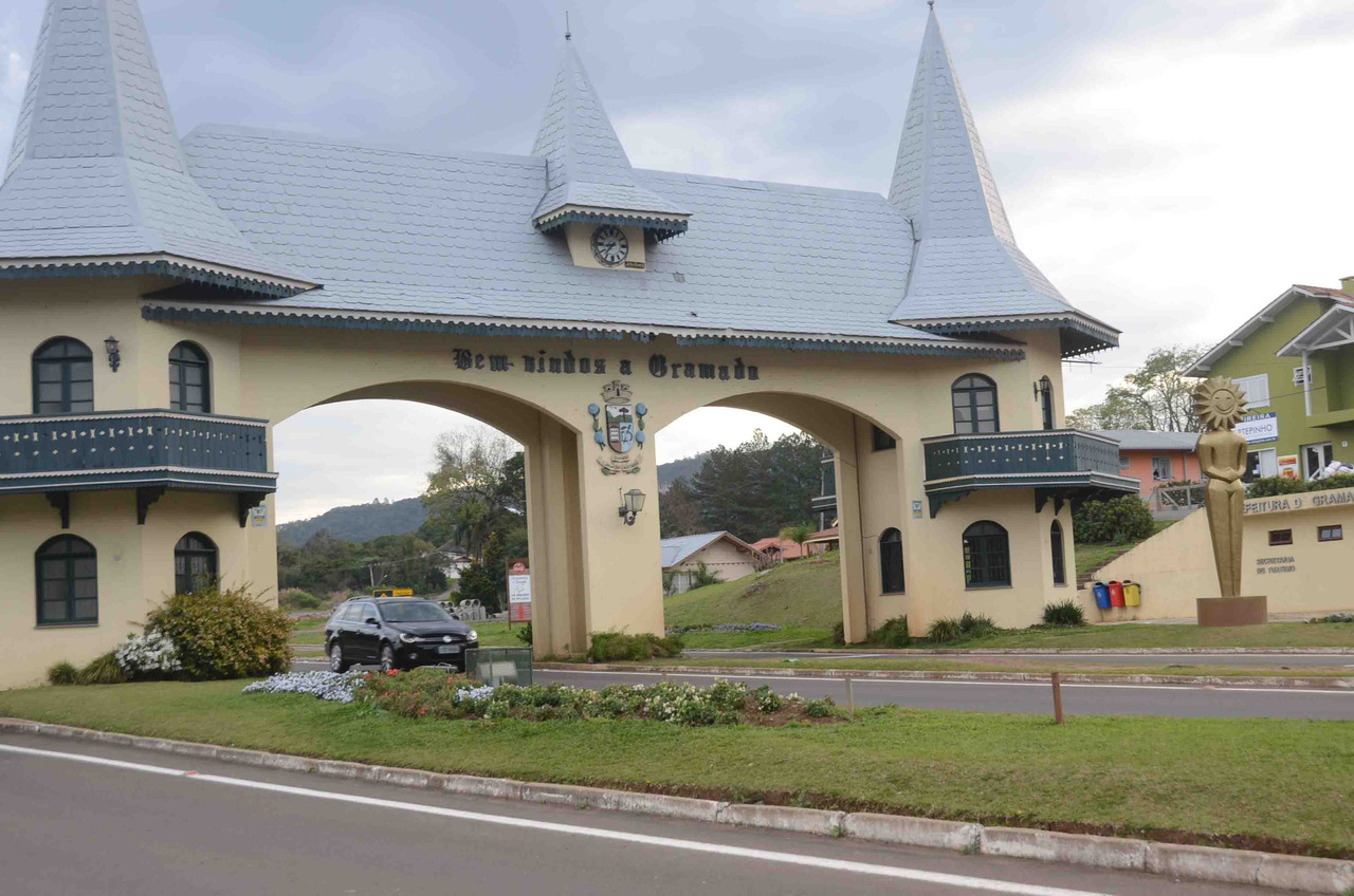 acompanhamento-fotografico-de-viagens-gramado-rio-grande-do-sul-pixie-dust-fotografia-louise-duarte