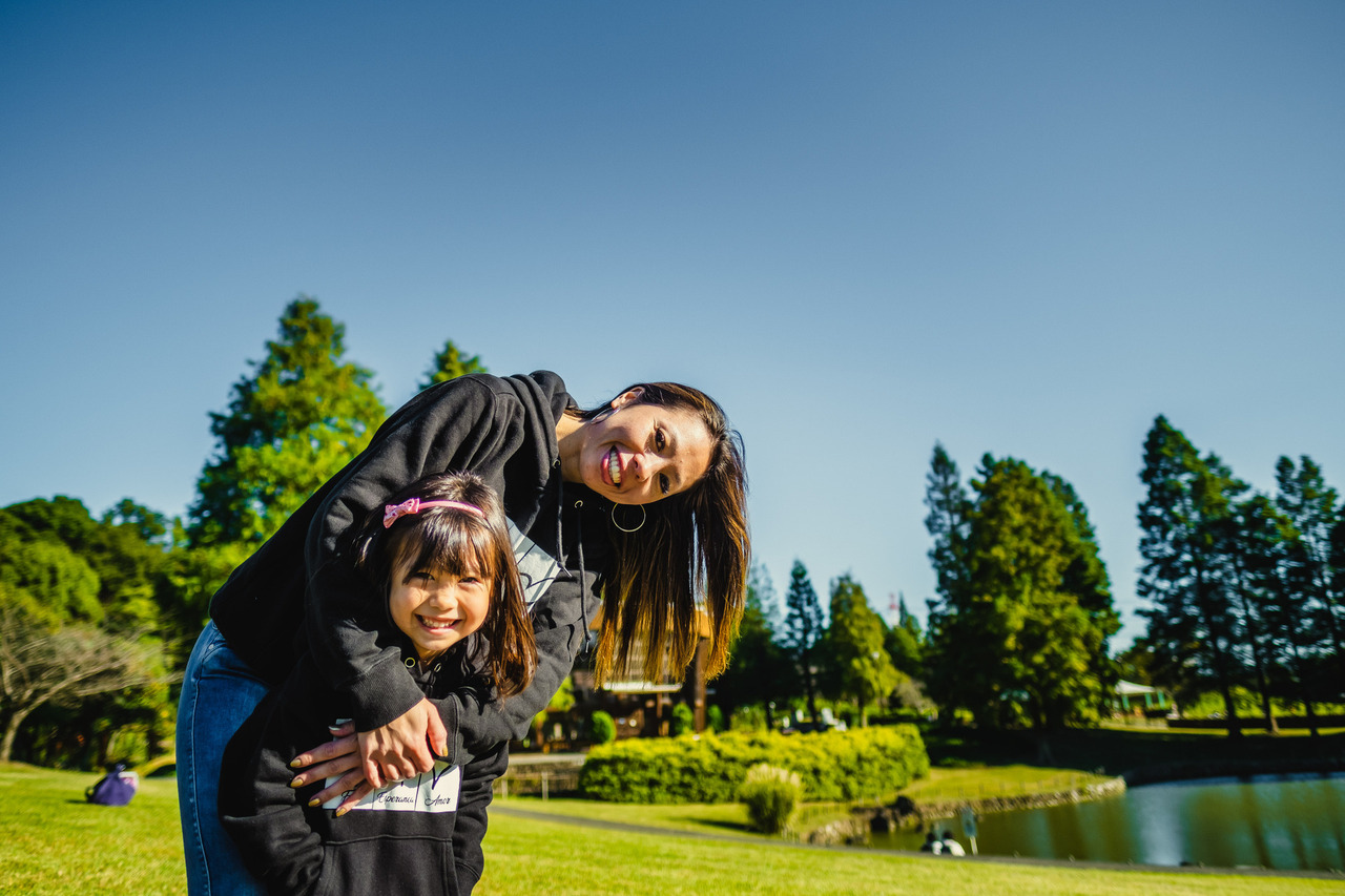 ensaio mae e filha no japao, ensaio familiar no japao, ensaio fotografico no japao, fotografo no japao, ensaio diferente no japao