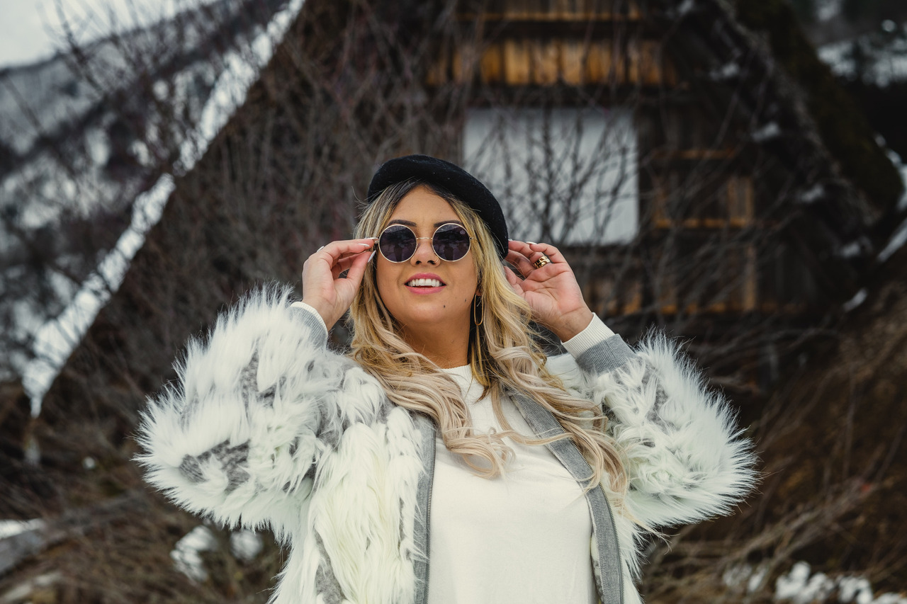 lais ricci, ricci sanglasses, ensaio fotografico no Japao, ensaio em Shirakawa, ensaio no inverno Japao, fotografo de familia no Japao