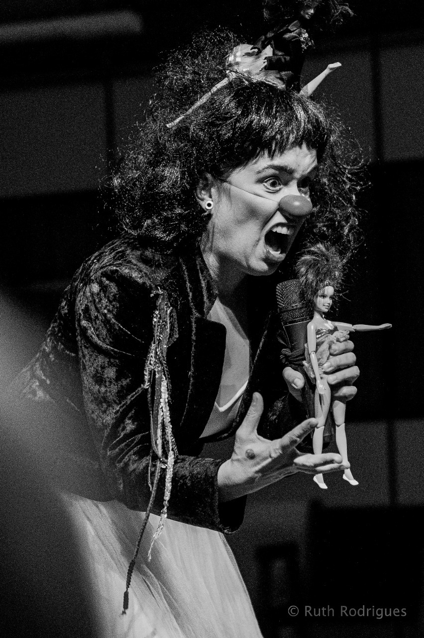 Pina Blue Cherry Bomb - Fernanda Giacomini