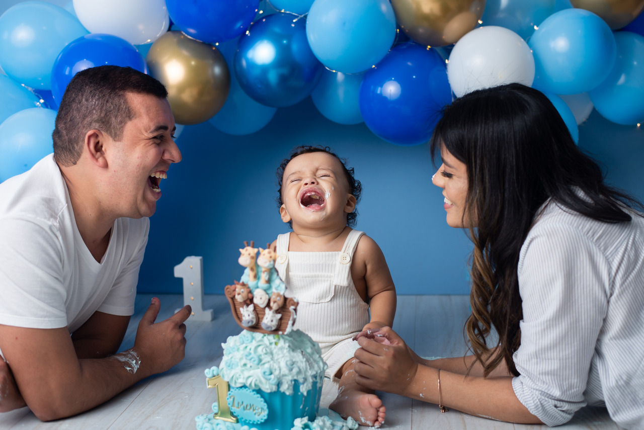 Smash the Cake com Balões SP, Smash the Cake Menino SP, Smash the Cake com os Pais SP