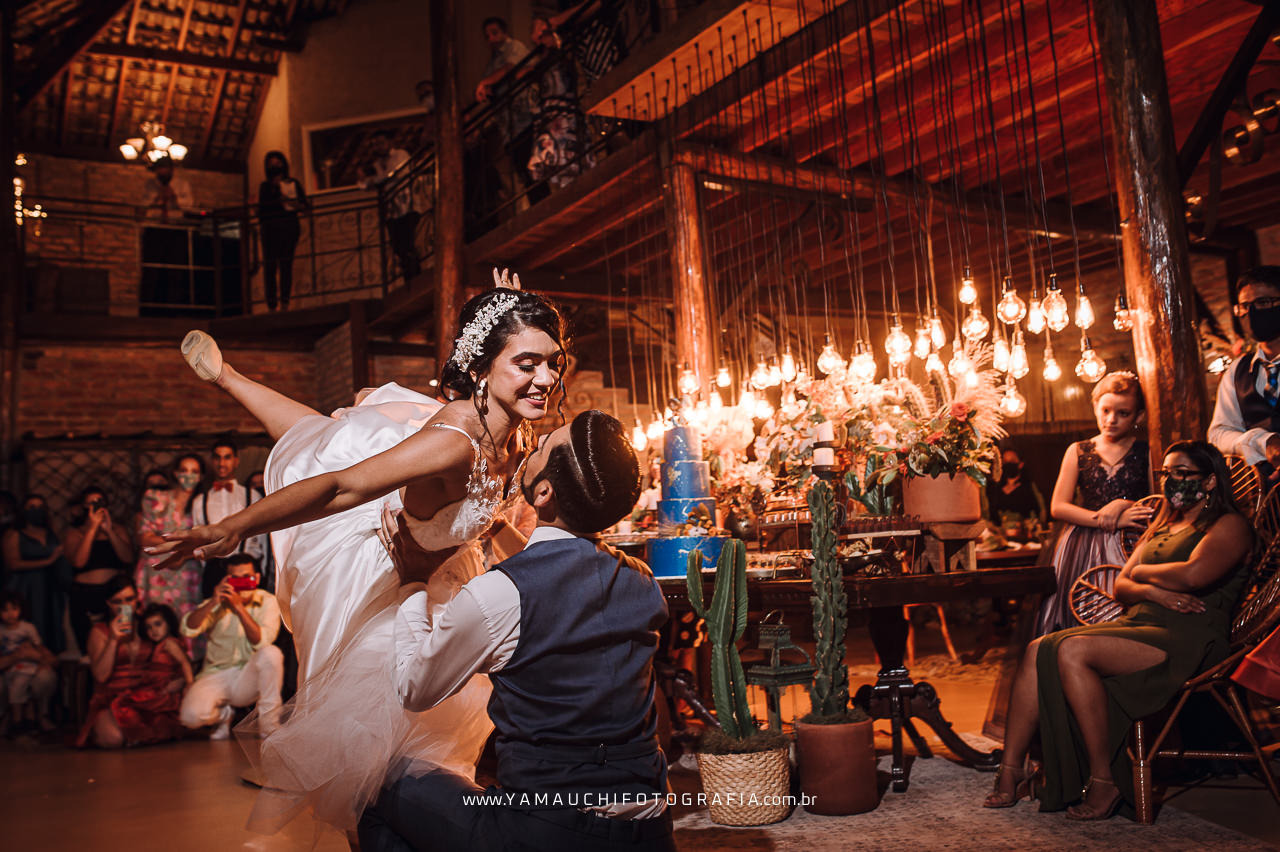 Dança dos noivos no Casarão La Vila  Mogi das Cruzes
