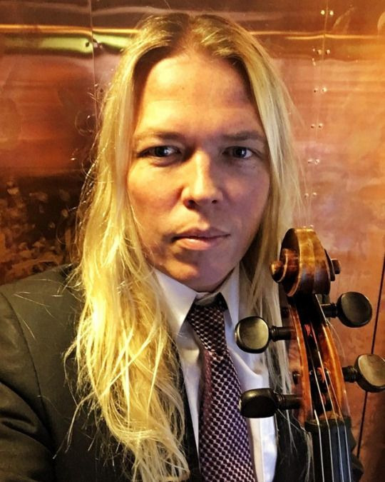 Apocalyptica é trilha sonora do novo sucesso da Netflix 'Wandinha
