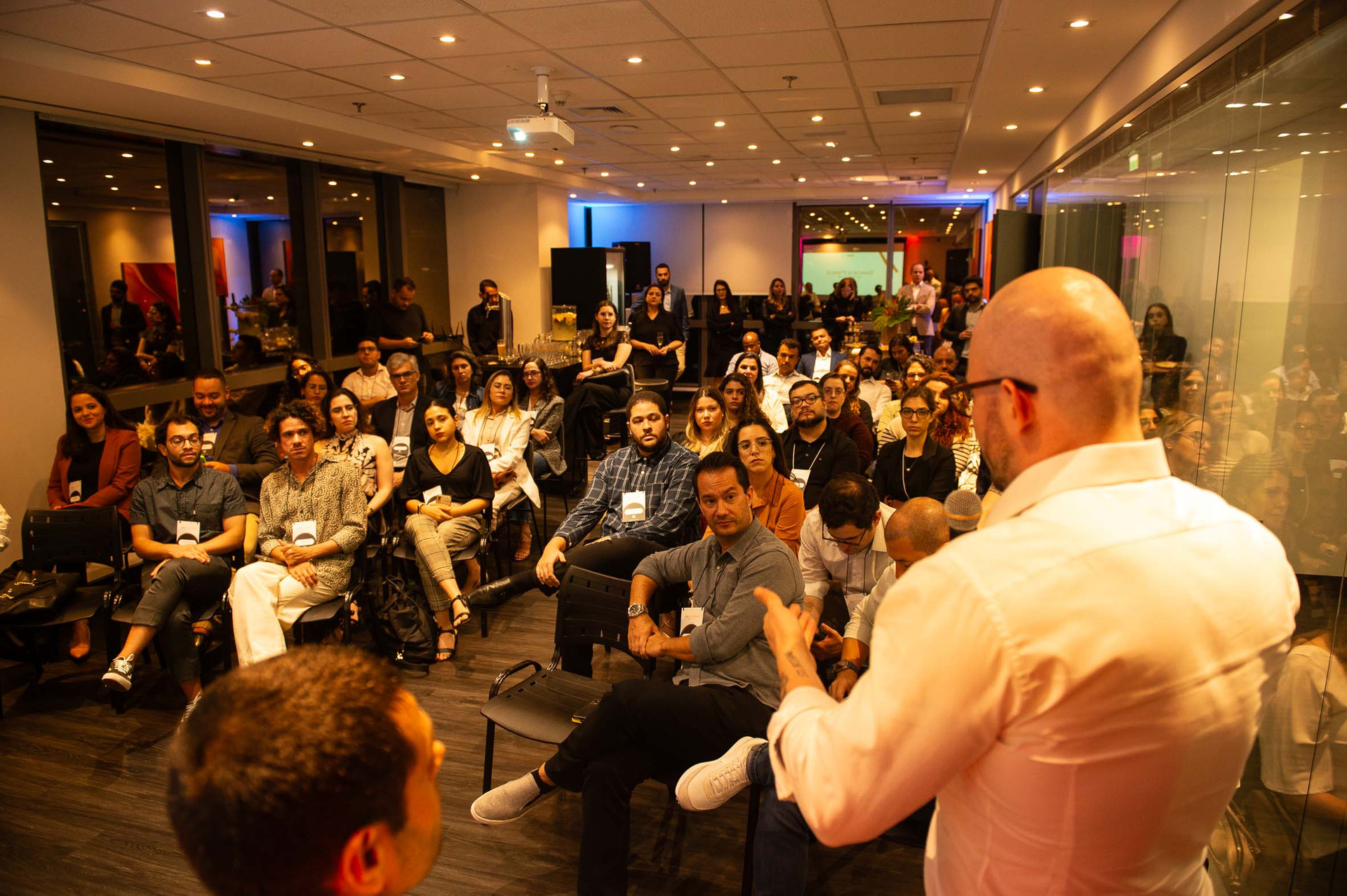 Palestra para empresários promovido pela Simões Pires Advogados