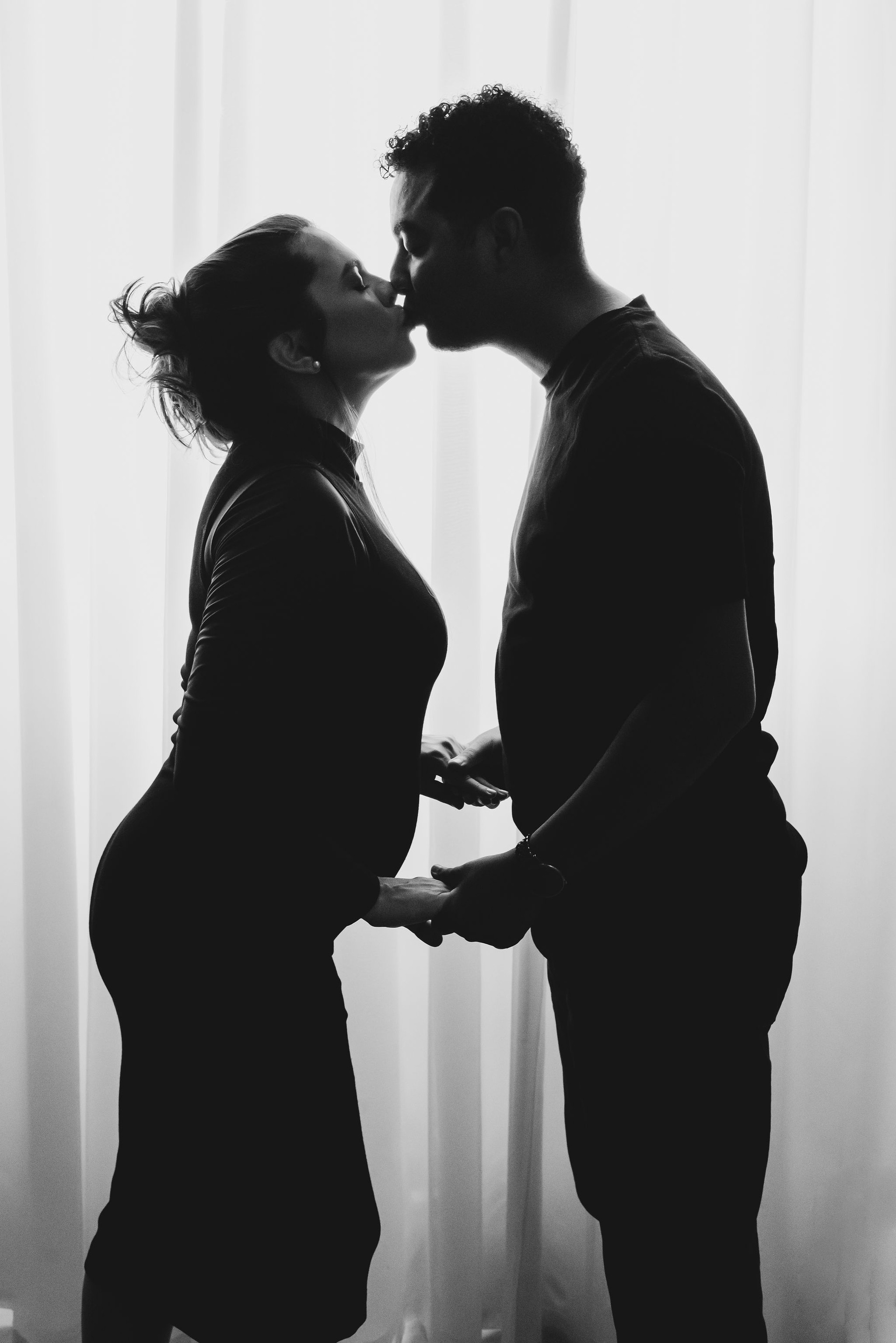 estúdio gestante contraluz