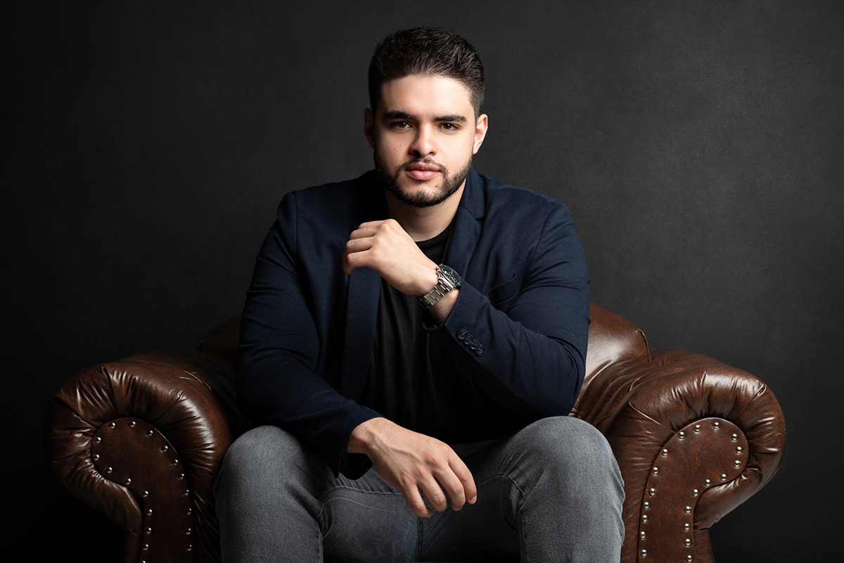 Retrato Corporativo Empresarial perfil profissional Analista de Sistemas