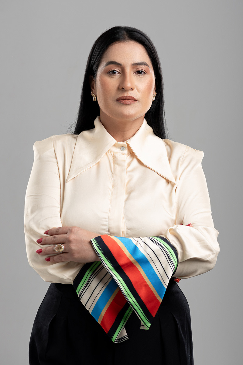 Retrato Corporativo Empresarial perfil profissional Advogada Adriana Costa