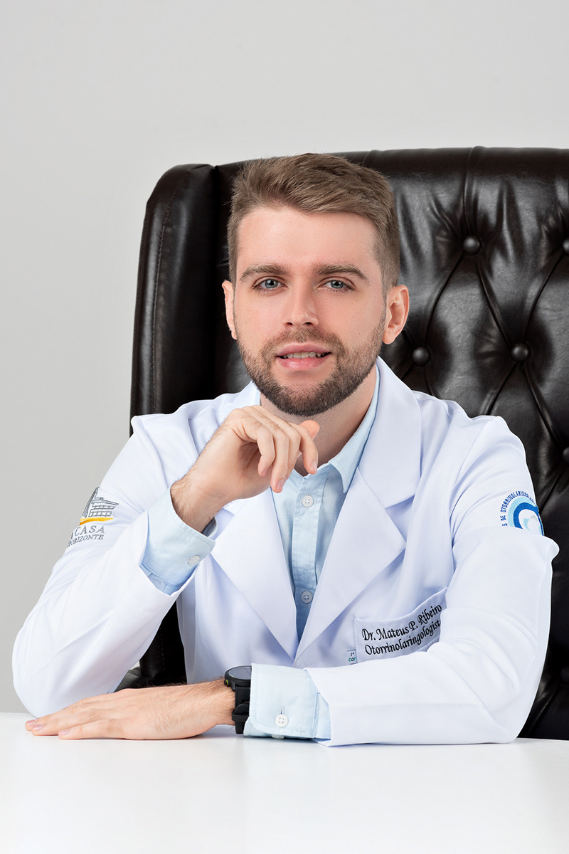 Retrato Corporativo Empresarial perfil profissional Médico Otorrinolaringologista Mateus Ribeiro