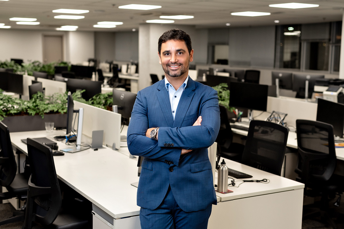 Fotografia Corporativo Empresarial perfil profissional Gerente Administrativo Famming do Brasil Paulo