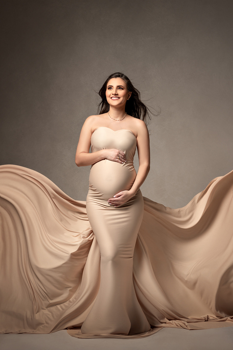 Ensaio ou Book de Gestante no Estúdio Abrassear Por Gresley Guimarães em Contagem ou BH Belo Horizonte