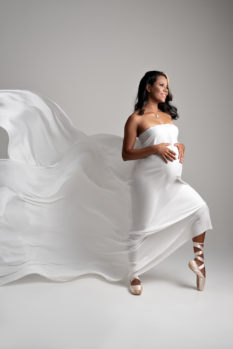 Ensaio ou Book de Gestante no Estúdio Abrassear Por Gresley Guimarães em Contagem ou BH Belo Horizonte