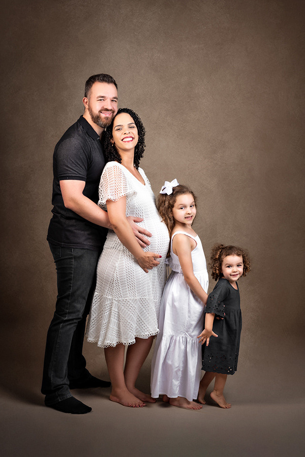 Ensaio ou Book de Gestante no Estúdio Abrassear Por Gresley Guimarães em Contagem ou BH Belo Horizonte