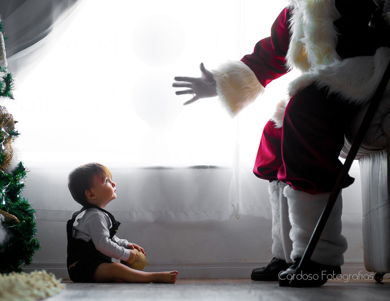 Acompanhamento Mensal de bebê com ensaio fotográfico de Natal com o Papai Noel