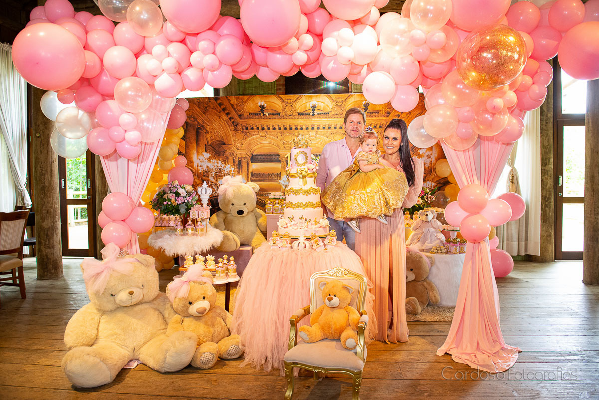 Aniversário Bettina, filha de André Tofoli e Naiara Loes em Blumenau, noBela Vista Country Club