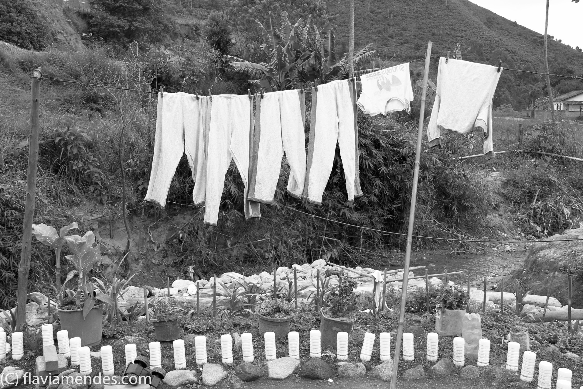 Documentário sobre as enchentes que assolou as famílias na regiçao serrana do RJ em 2011.Documentary Photography - Brazil - Flavia Mendes Photography