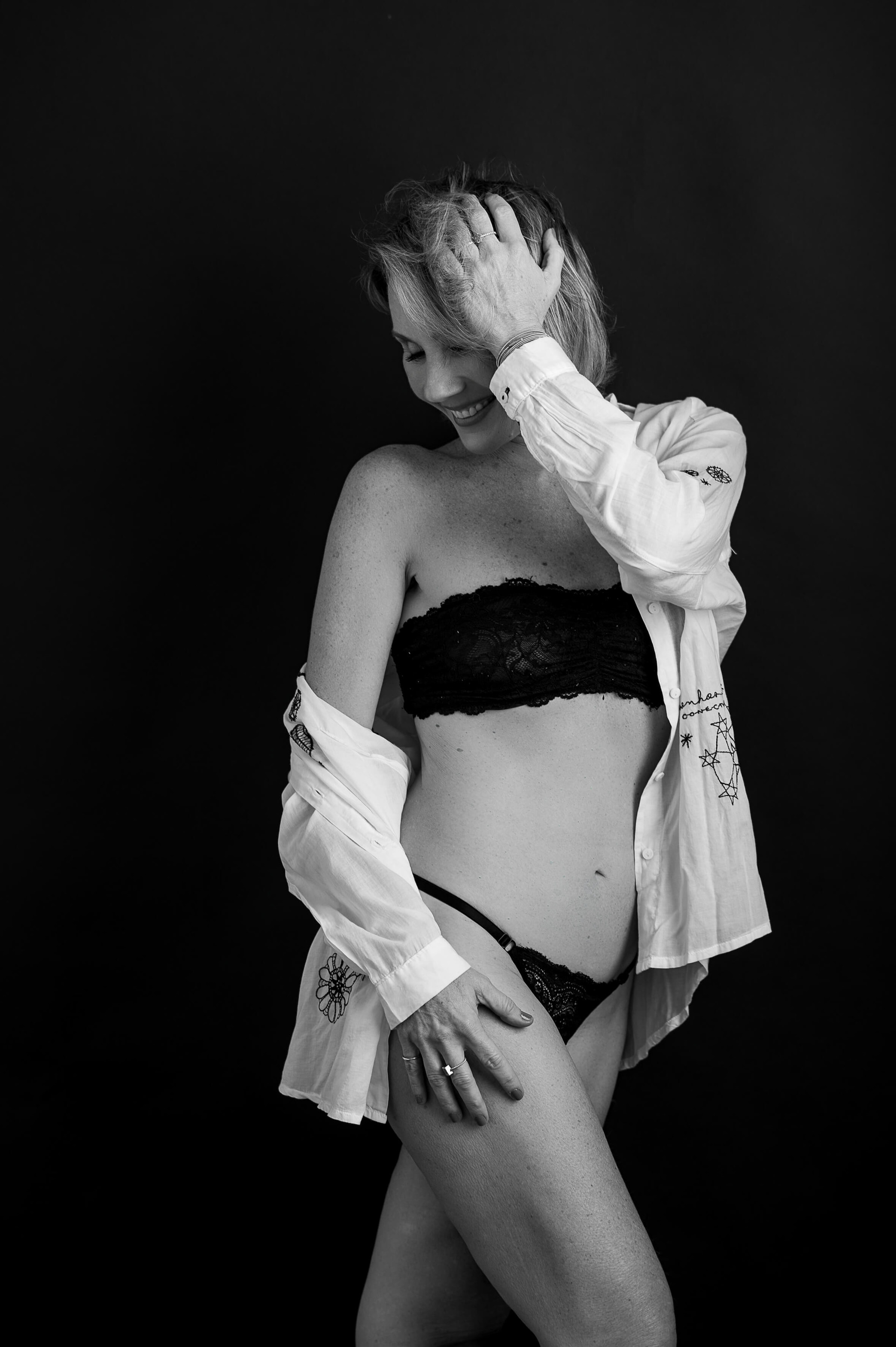 Retrato feminino em estúdio com direção de Dani Justus no Rio de Janeiro