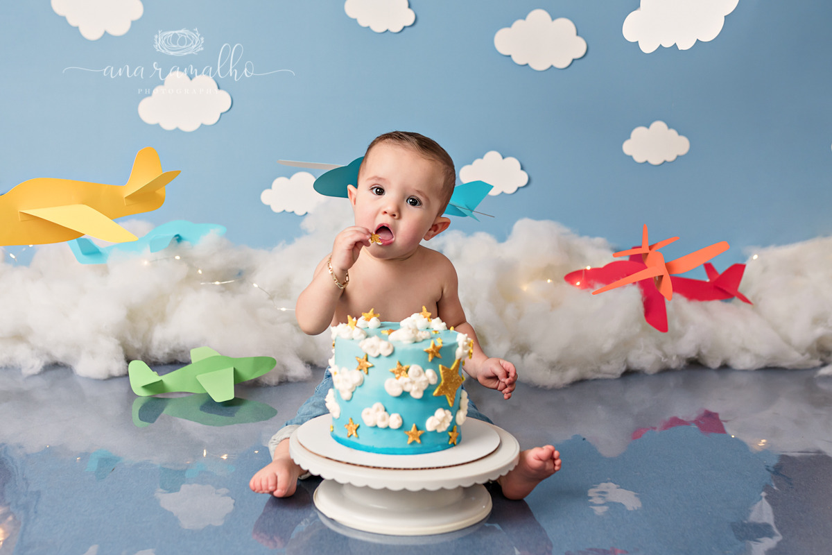 Baby Girl First Birthday Cake Smash Photoshoot
