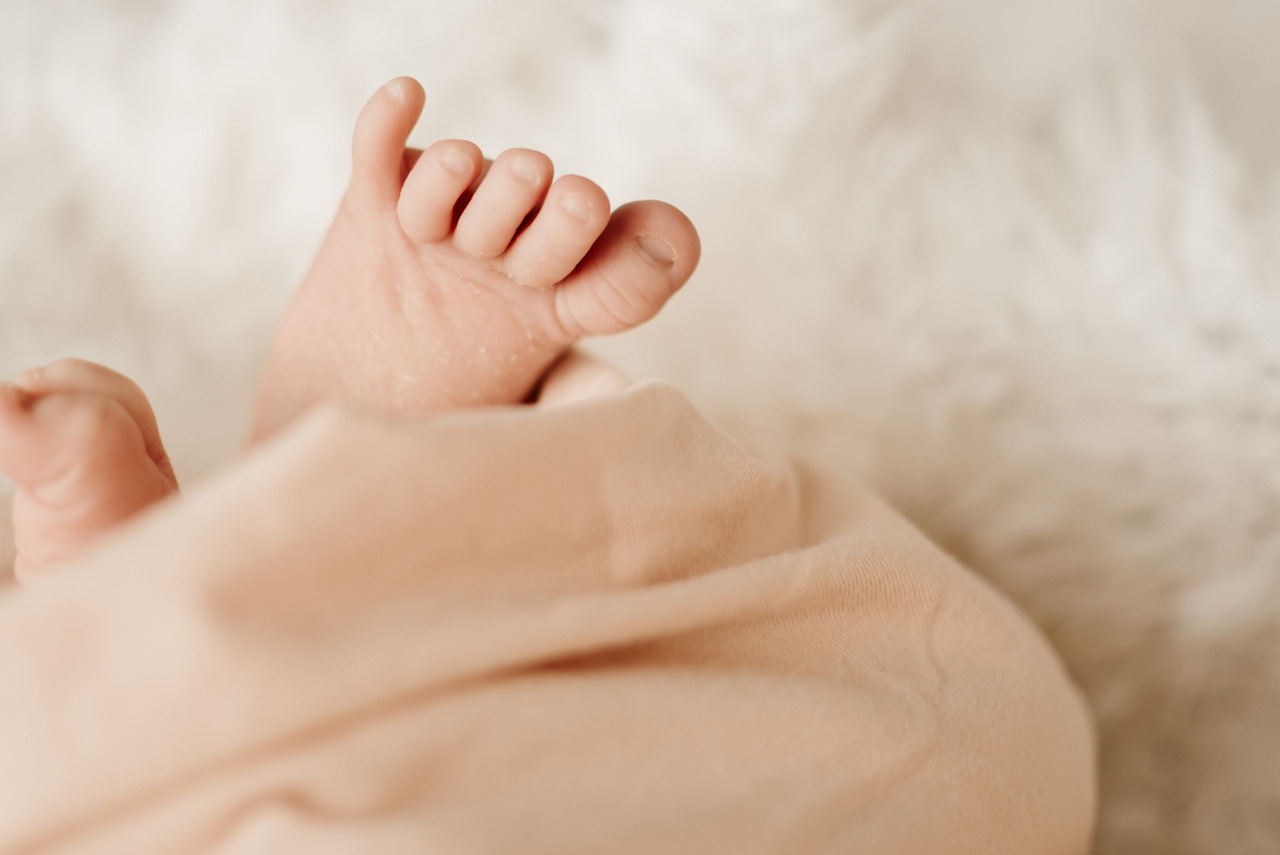 detalhes do bebê, ensaio Newborn, recém-nascido, fotos Newborn